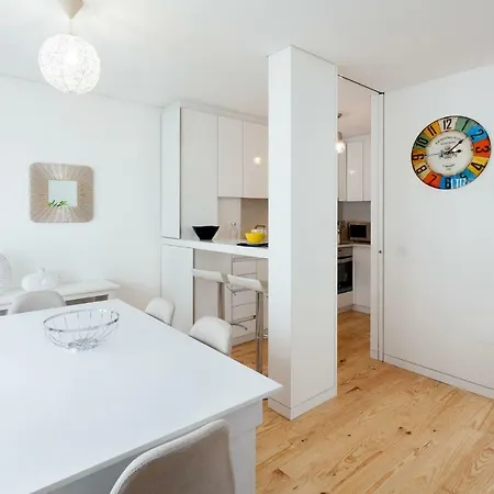 Urban Views Townhouse Infante Dom wakacyjny *