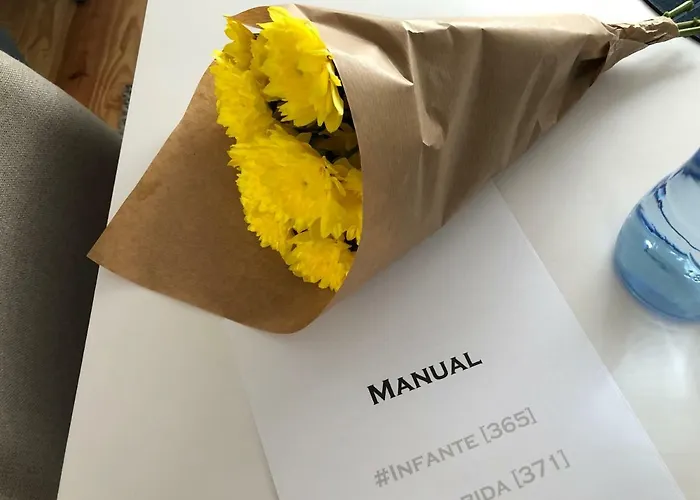 בית נופש Urban Views Townhouse Infante